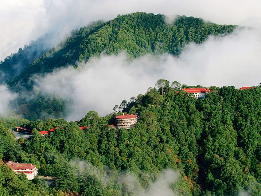 Read more about the article Best places to visit in Dehradun, Uttarakhand